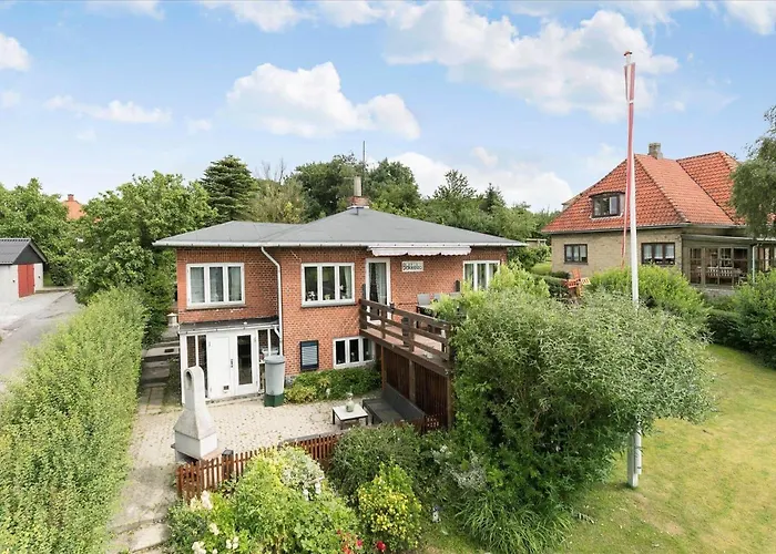 4033-stege-kirkebakken-33 بيت للعطل *